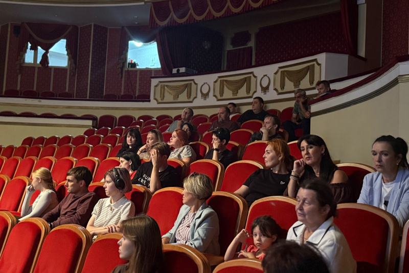 «Трагедия, изменившая страну»: в театре прошла лекция по противодействию экстремизму и терроризму